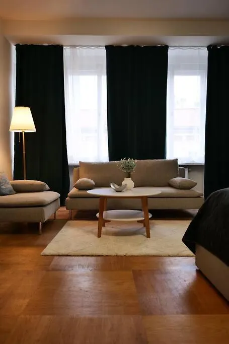 Stylish 3Bd Riverfront Apartment Prague République tchèque